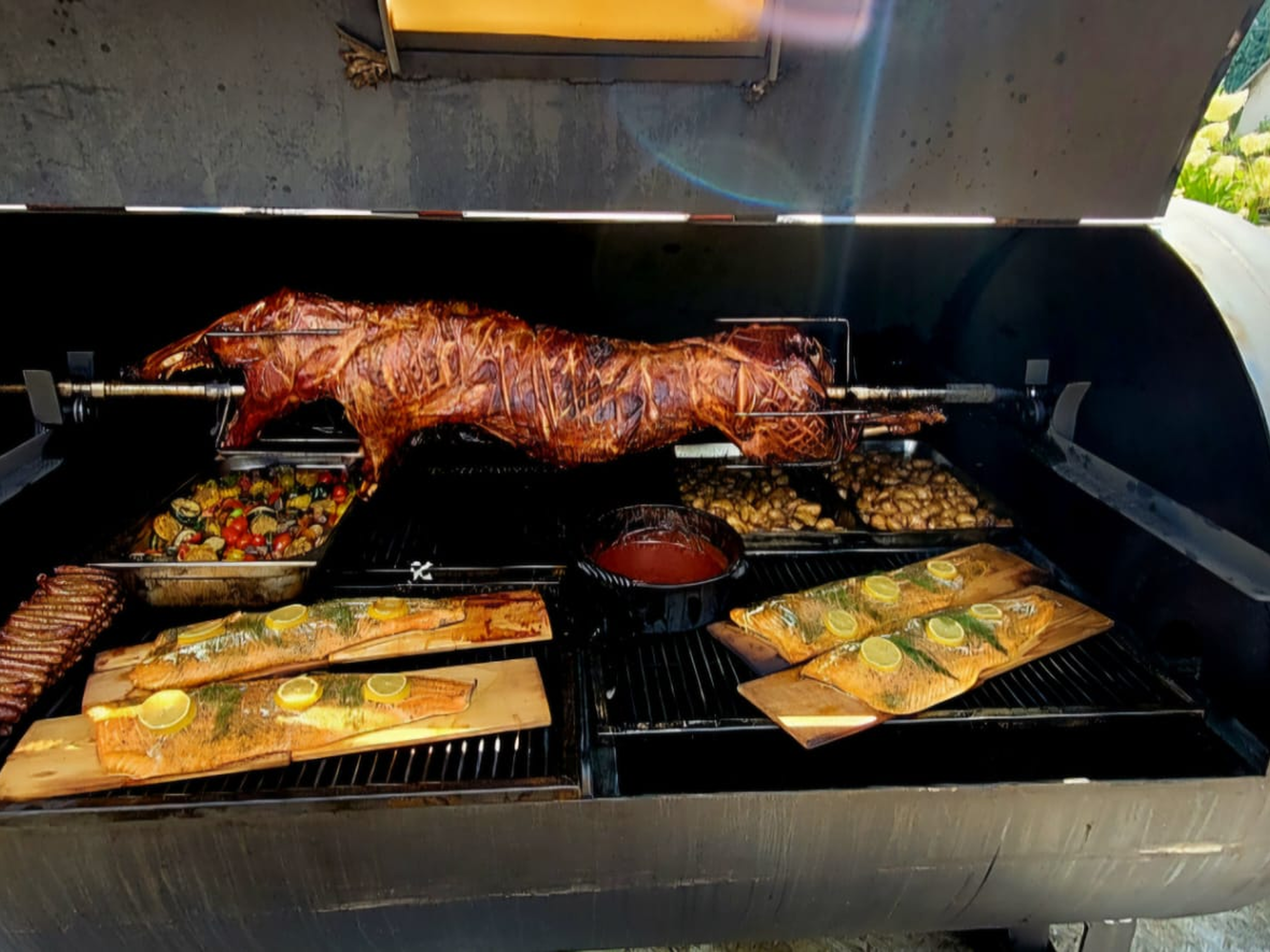 Smoker im Vollbetrieb beim Event